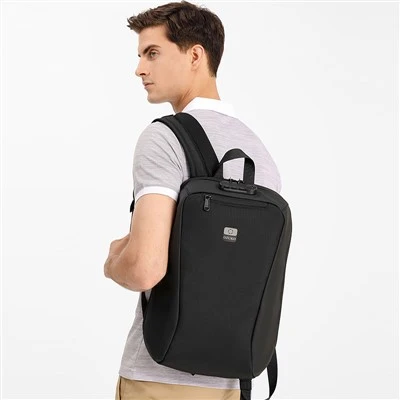 Bevorzugen Mädchen Schultaschen in Pastellfarben?